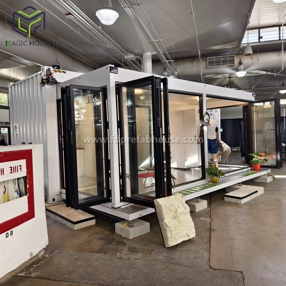 20HQ Expandable Shipping Container House best